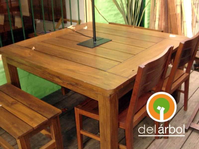 Mesa Serge de Madera para Jardín y Exterior | del-arbol.com.ar