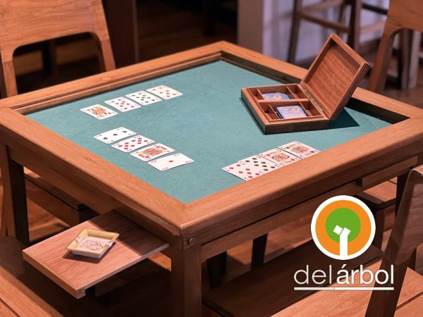 Mesa Multifuncional Gambler de Madera para Interior | del-arbol.com.ar